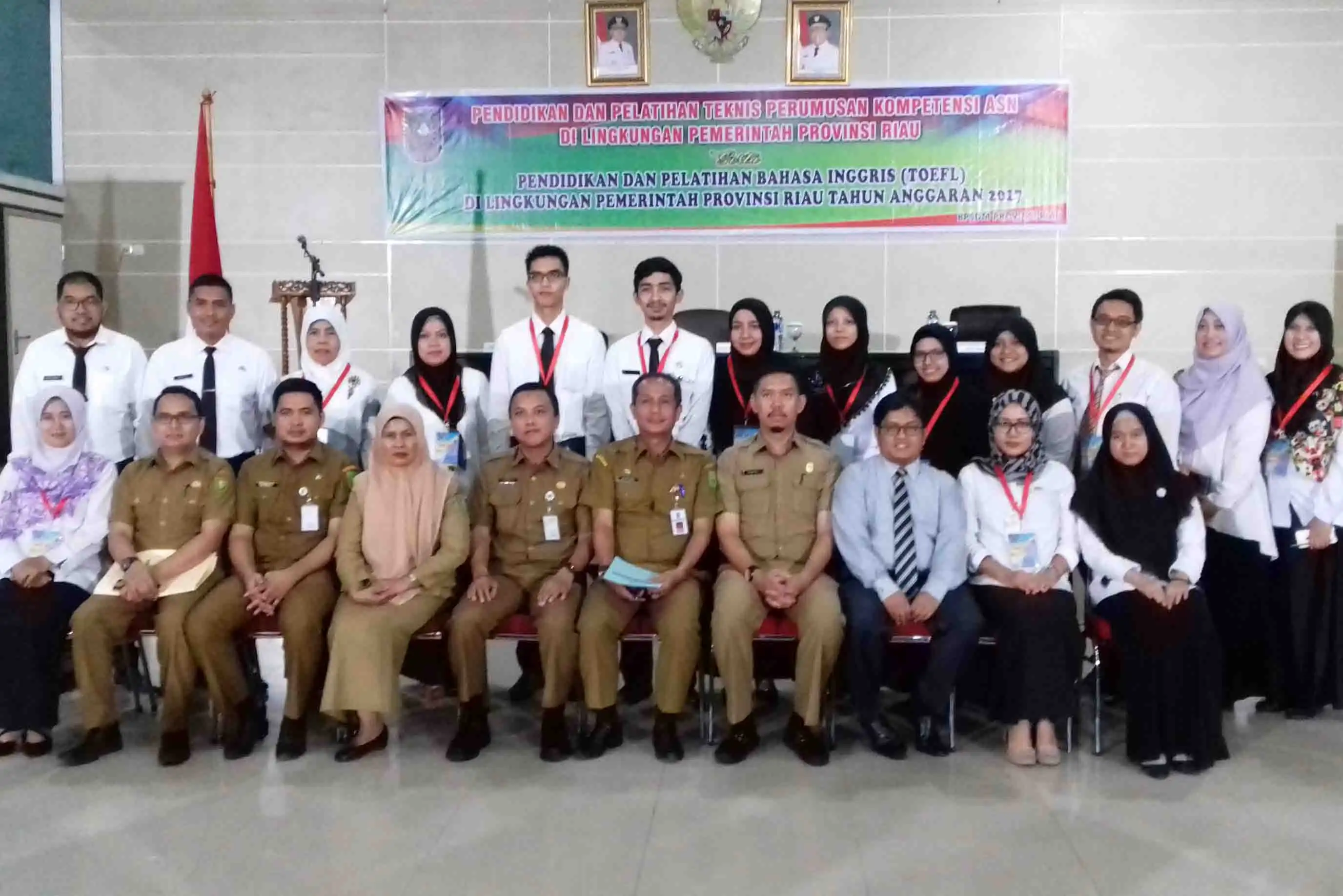 Pendidikan & PelatihanTOEFL di Lingkungan Pemerintah Provinsi Riau