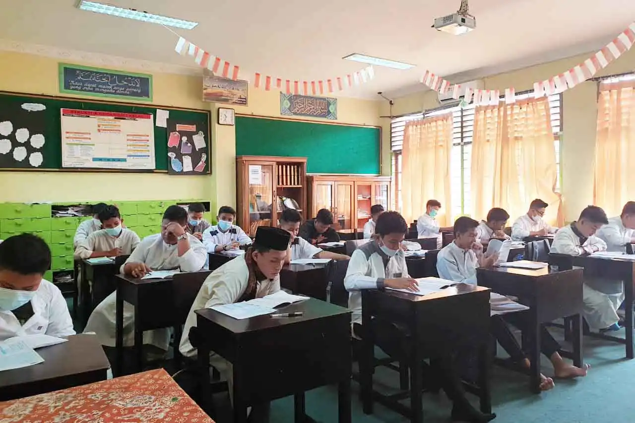 TOEFL Preparation Class & Test TOEFL Prediction SMP BABUSSALAM