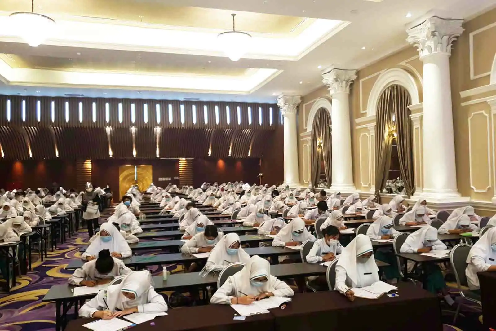 TOEFL Prediction Politeknik Kesehatan Kemenkes Riau